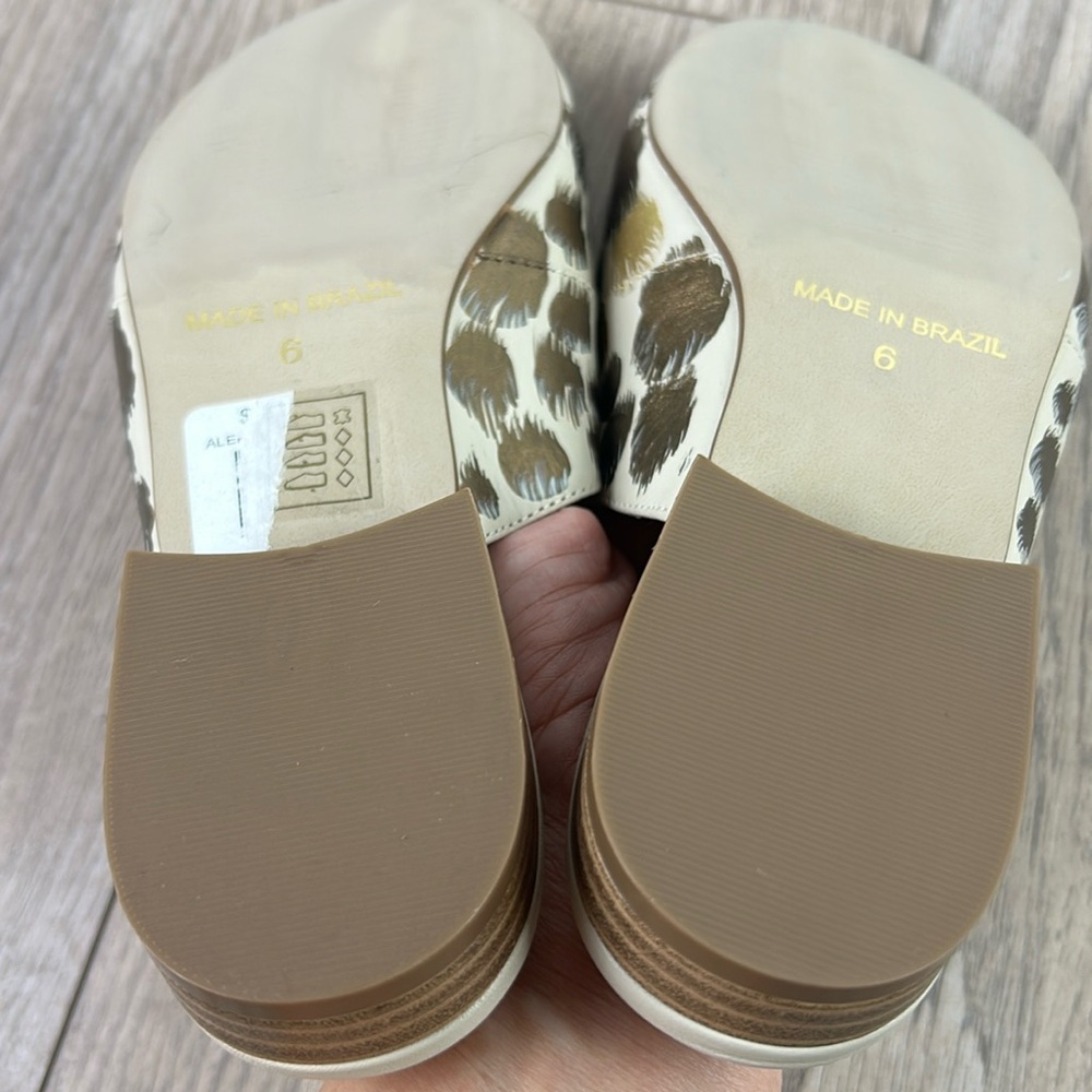 New nwot perfect Alepel Gold Cheetah mule 6 - Picture 7 of 8